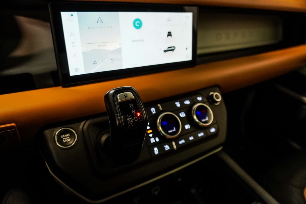 2023 Land Rover Defender 110 X-Dynamic SE