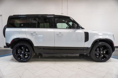 2023 Land Rover Defender 110 X-Dynamic SE