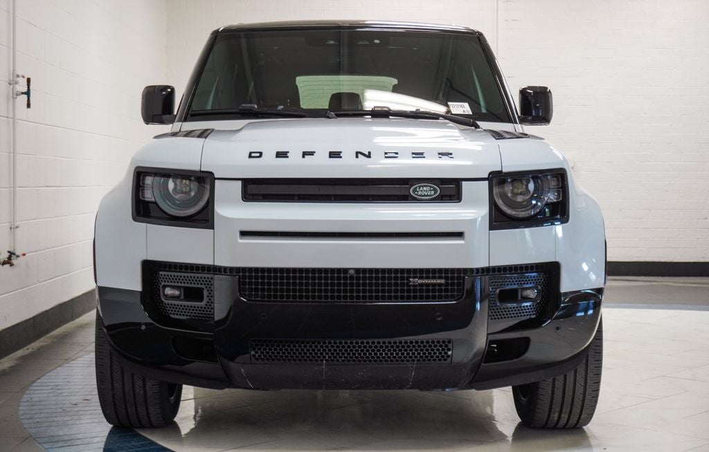 2023 Land Rover Defender 110 X-Dynamic SE