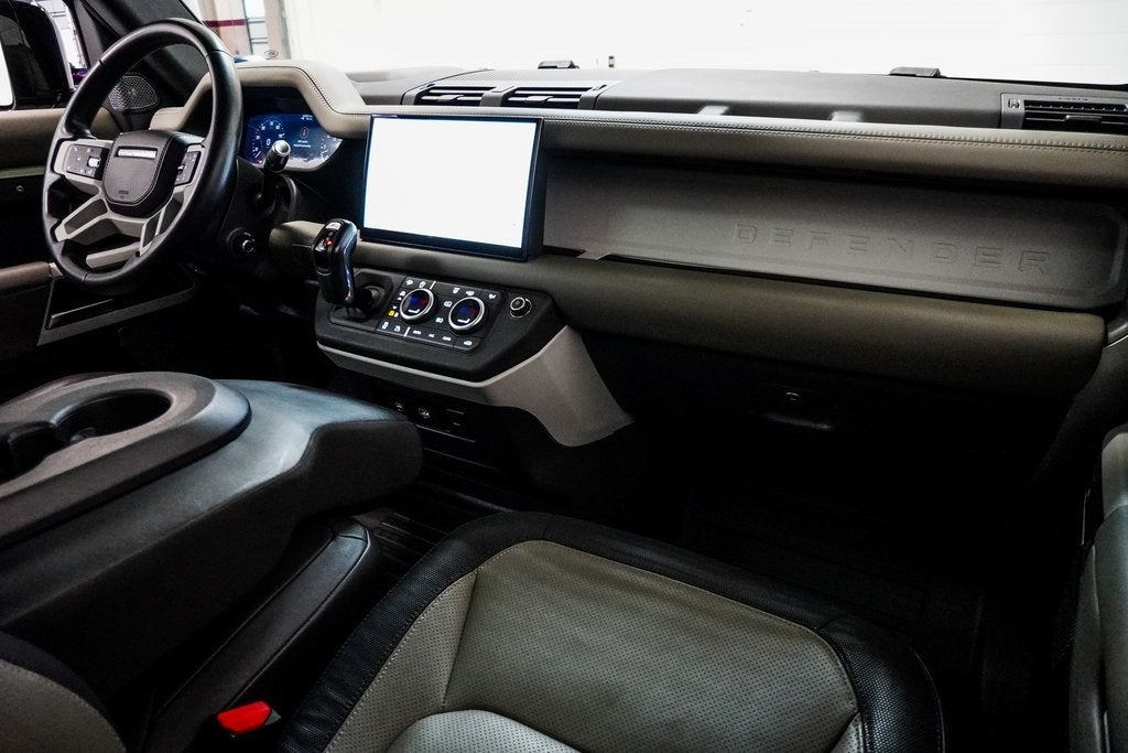 2022 Land Rover Defender 90 X-Dynamic HSE