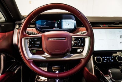 2023 Land Rover Range Rover SE