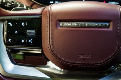 2023 Land Rover Range Rover SE