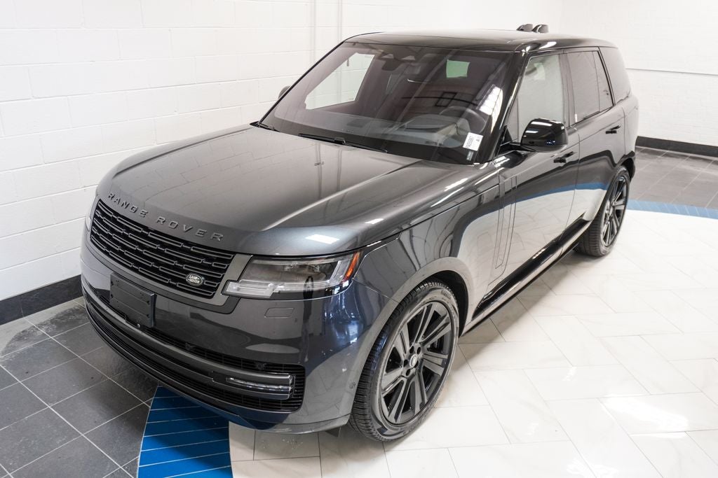 2023 Land Rover Range Rover SE