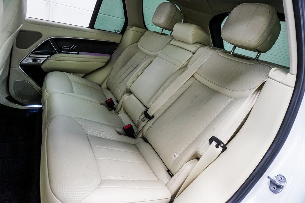 2023 Land Rover Range Rover SE