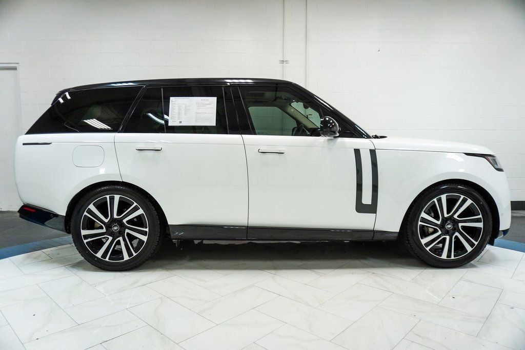 2023 Land Rover Range Rover SE