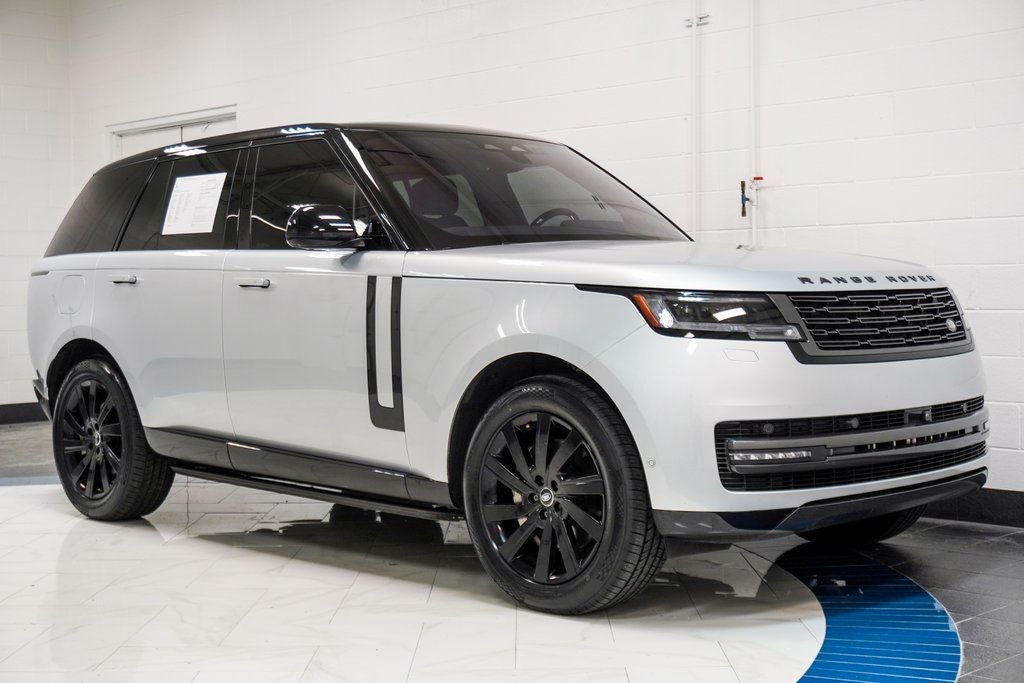 2023 Land Rover Range Rover SE