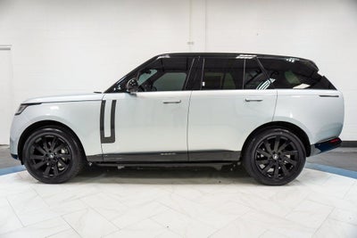 2023 Land Rover Range Rover SE