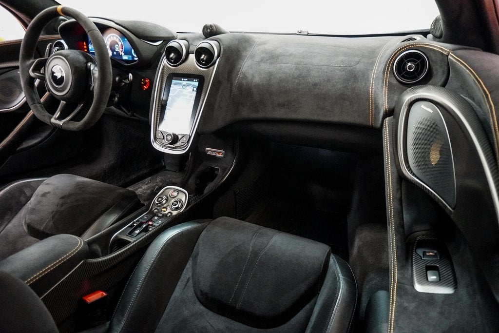 2020 McLaren 600LT Base