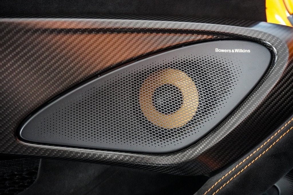 2020 McLaren 600LT Base