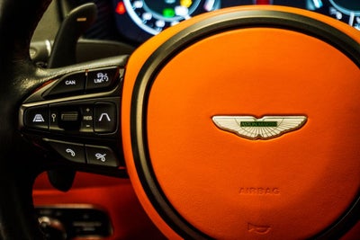 2021 Aston Martin DBX Base