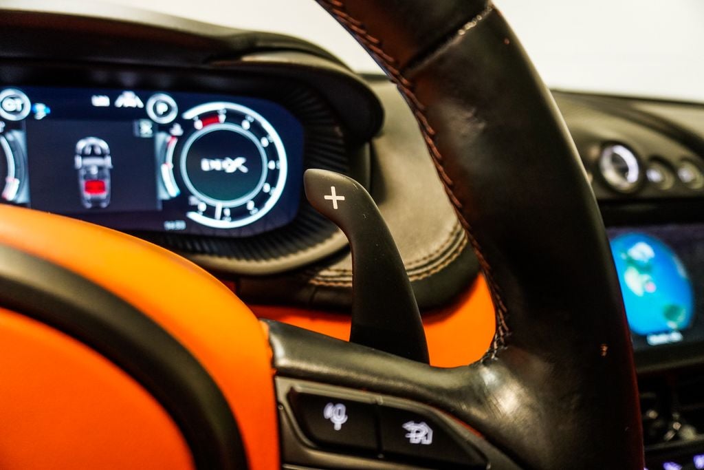 2021 Aston Martin DBX Base