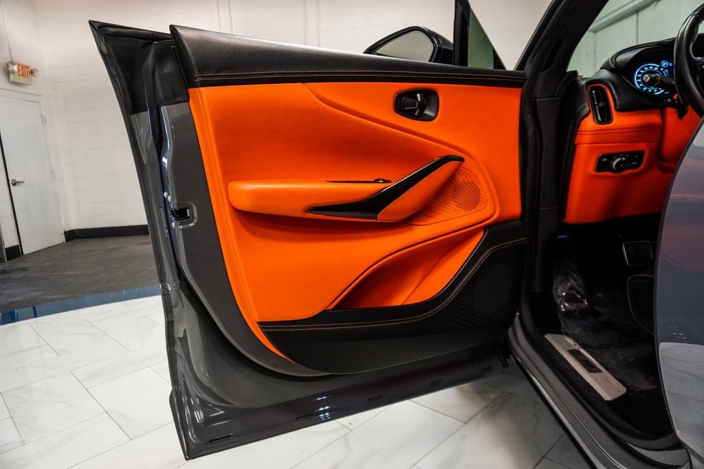 2021 Aston Martin DBX Base