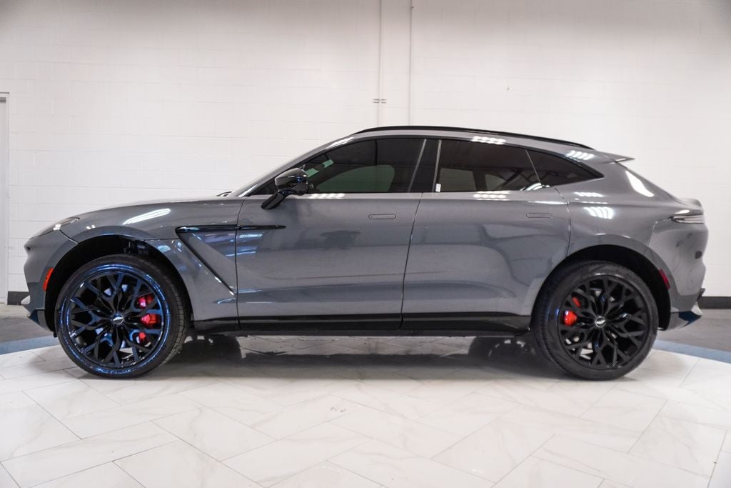2021 Aston Martin DBX Base