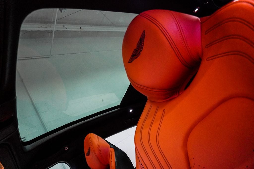 2021 Aston Martin DBX Base