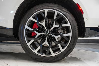 2021 Aston Martin DBX Base