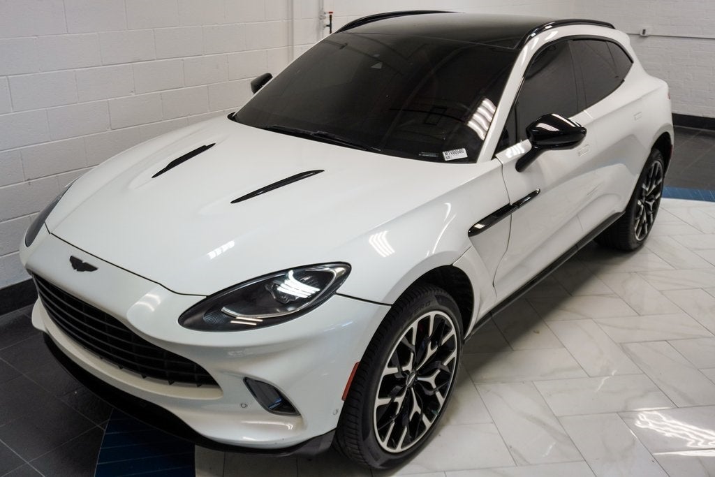 2021 Aston Martin DBX Base