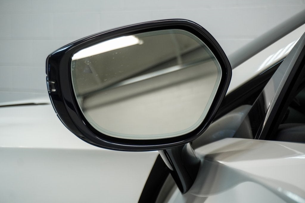 2021 Aston Martin DBX Base