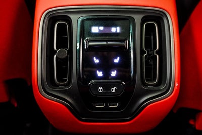 2021 Aston Martin DBX Base