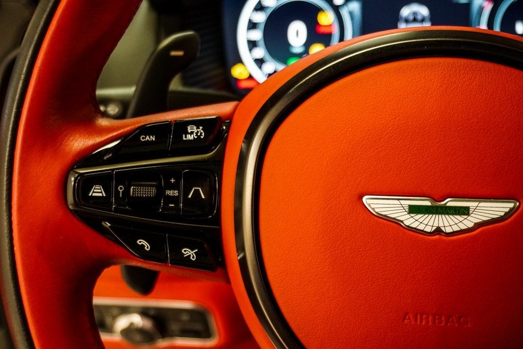 2021 Aston Martin DBX Base