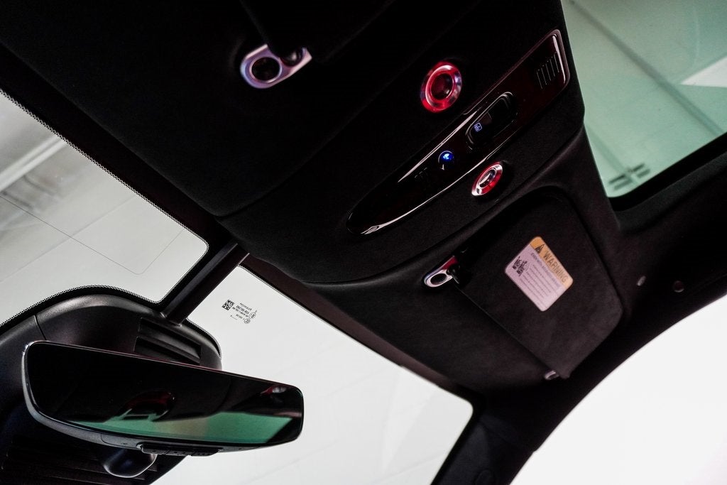 2021 Aston Martin DBX Base