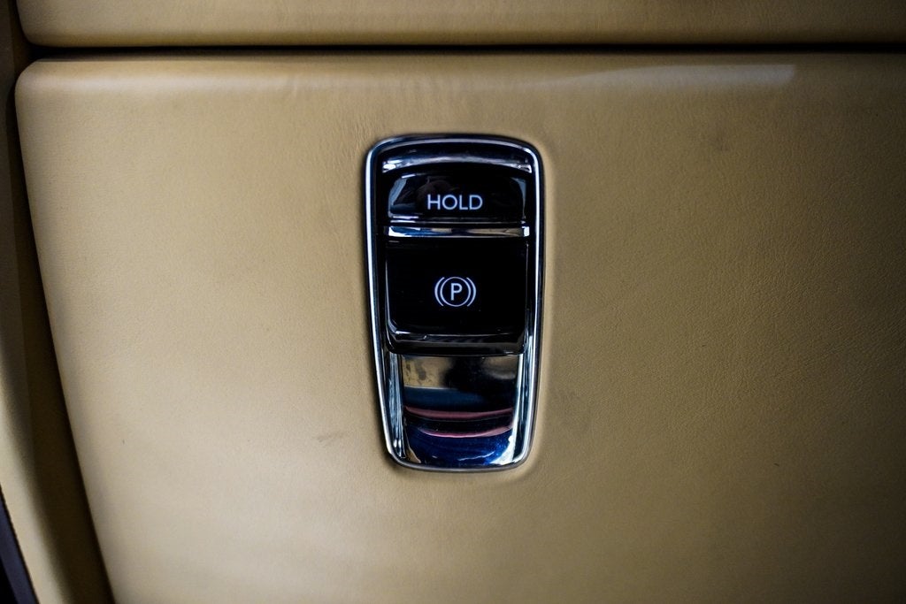 2020 Rolls-Royce Cullinan Base