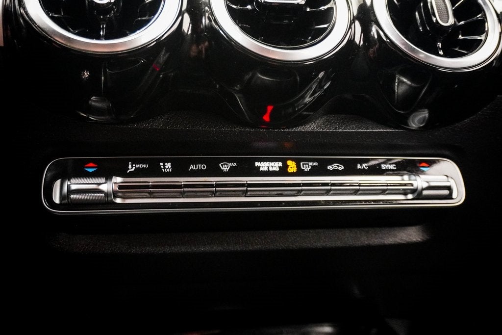 2022 Mercedes-Benz GLB GLB 250