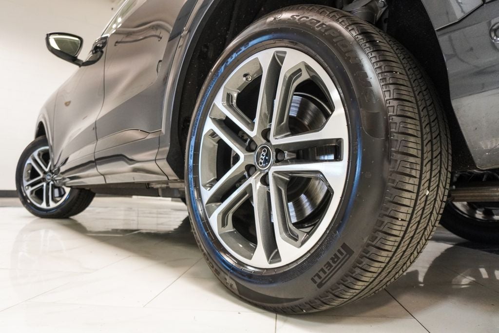 2025 Audi Q5 2.0T Premium Plus quattro