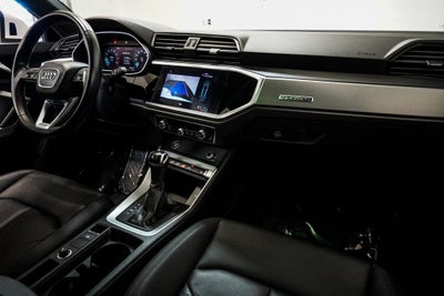 2022 Audi Q3 Premium quattro