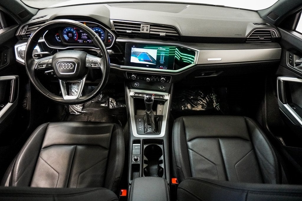 2022 Audi Q3 Premium quattro