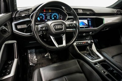 2022 Audi Q3 Premium quattro