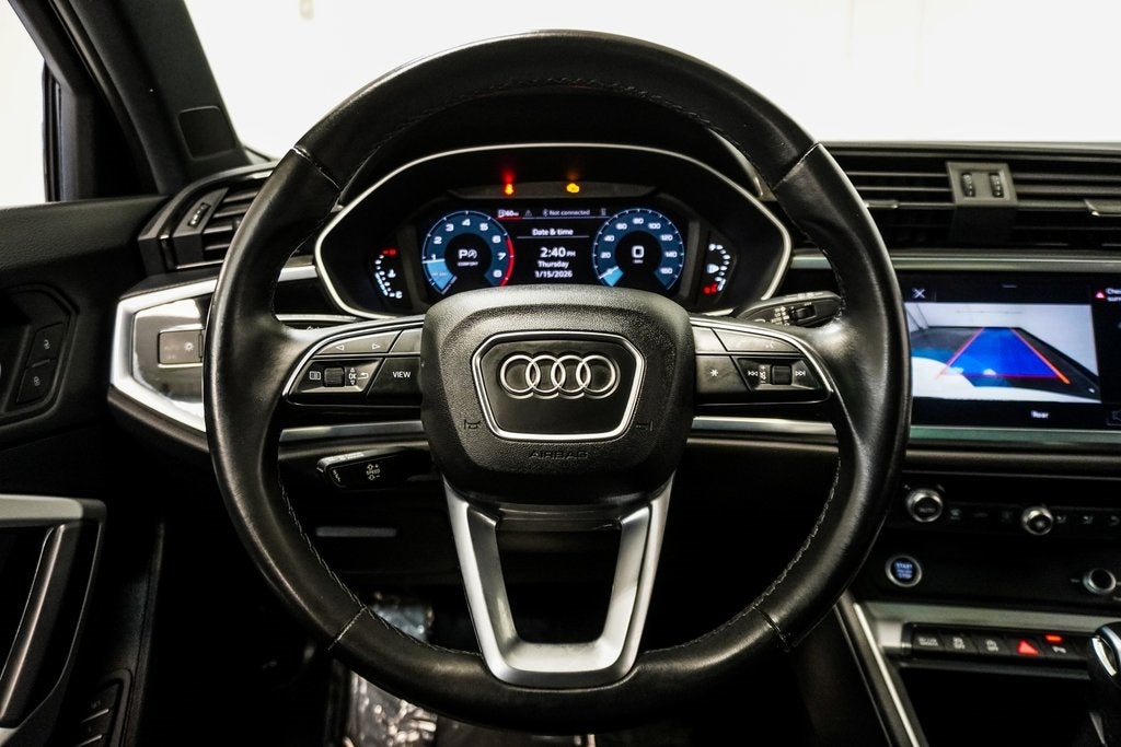 2022 Audi Q3 Premium quattro