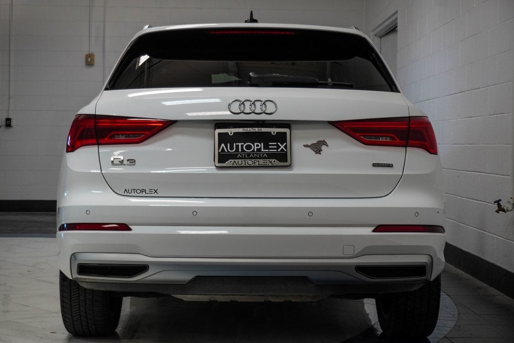 2022 Audi Q3 Premium quattro