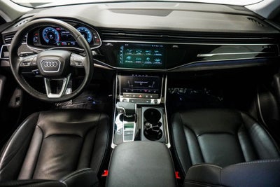 2022 Audi Q8 55 Premium quattro