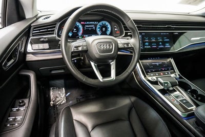 2022 Audi Q8 55 Premium quattro
