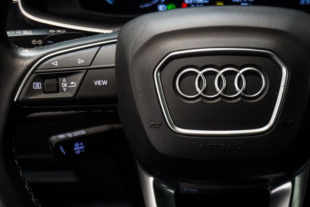 2022 Audi Q8 55 Premium quattro