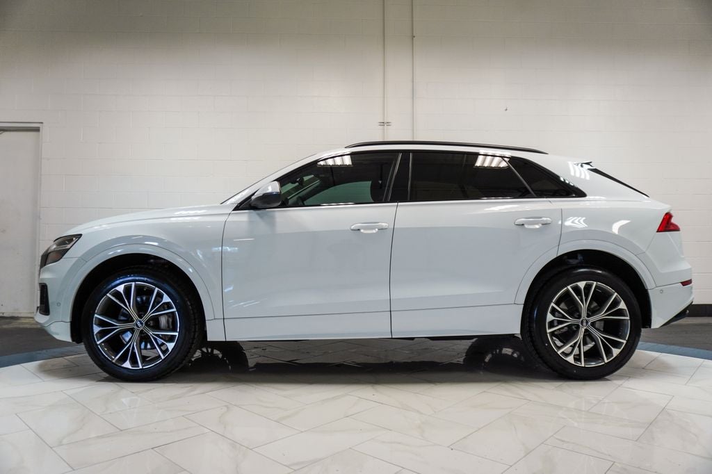 2022 Audi Q8 55 Premium quattro