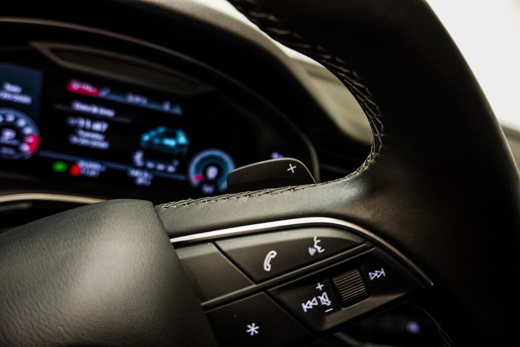 2021 Audi Q8 55 Premium Plus quattro