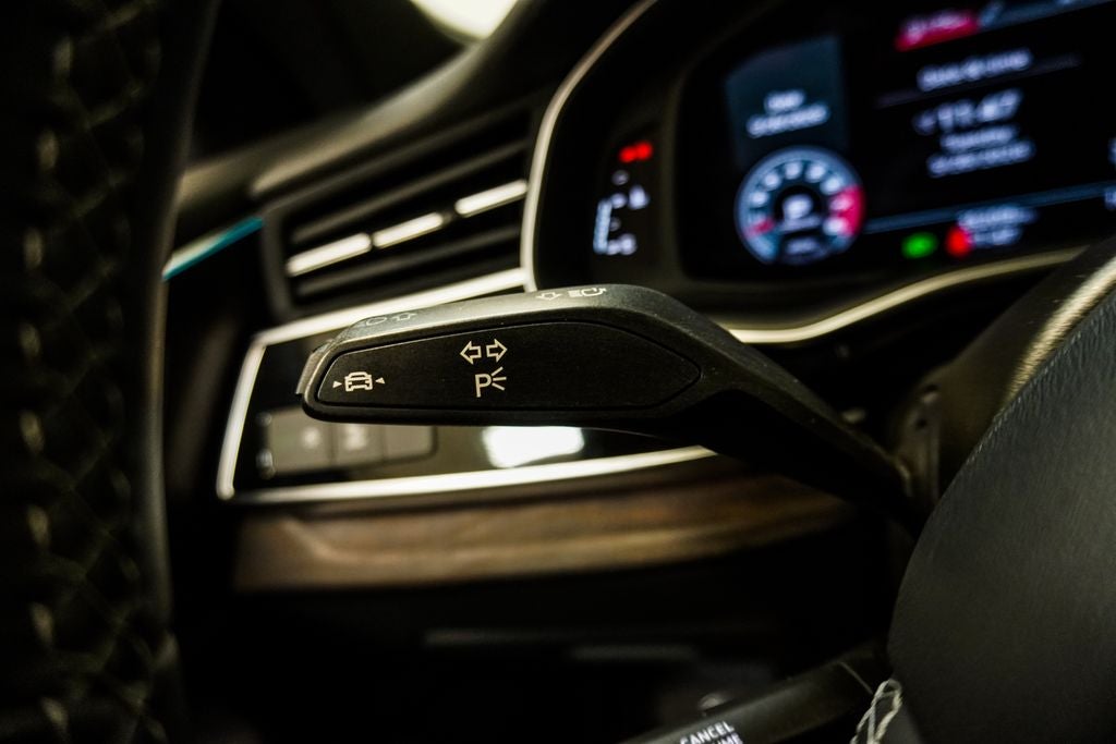 2021 Audi Q8 55 Premium Plus quattro