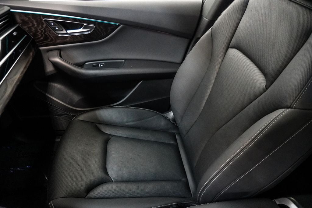2021 Audi Q8 55 Premium Plus quattro