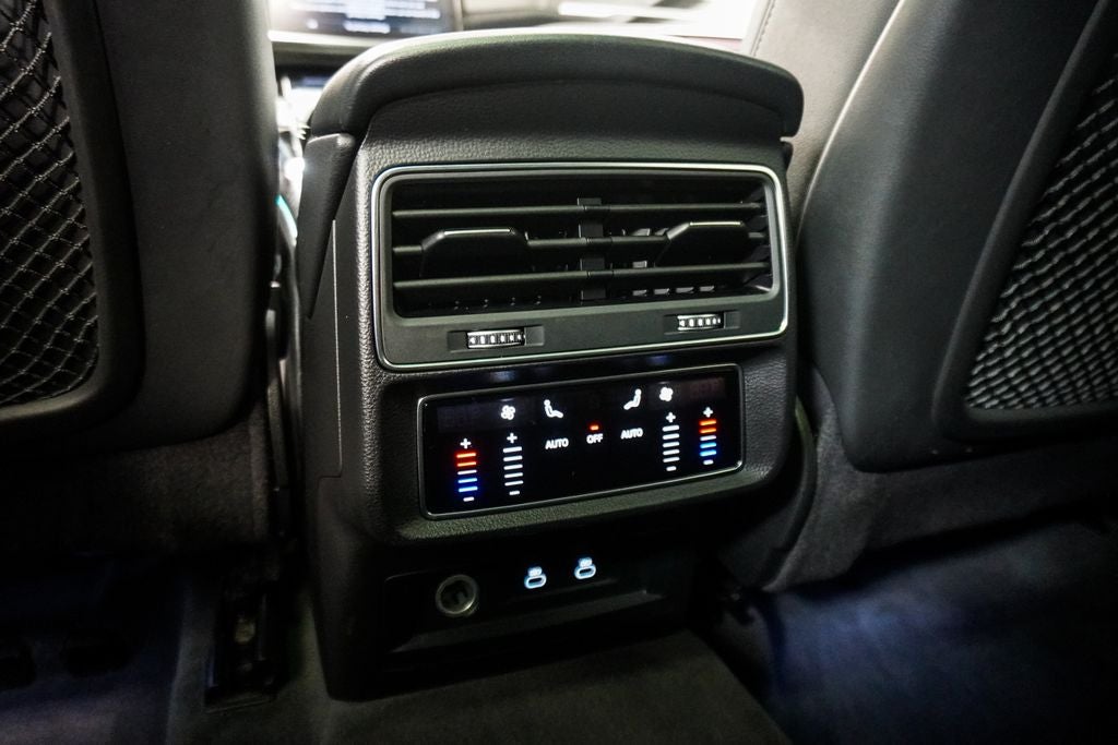 2022 Audi Q8 55 Premium Plus quattro