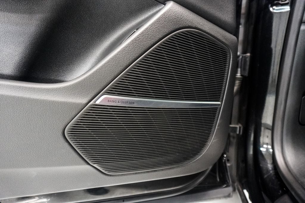 2022 Audi Q8 55 Premium Plus quattro