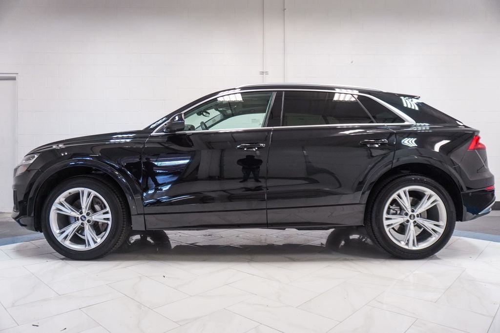 2022 Audi Q8 55 Premium Plus quattro
