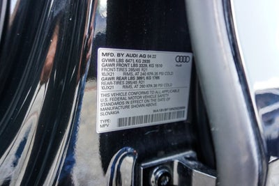 2022 Audi Q8 55 Premium Plus quattro
