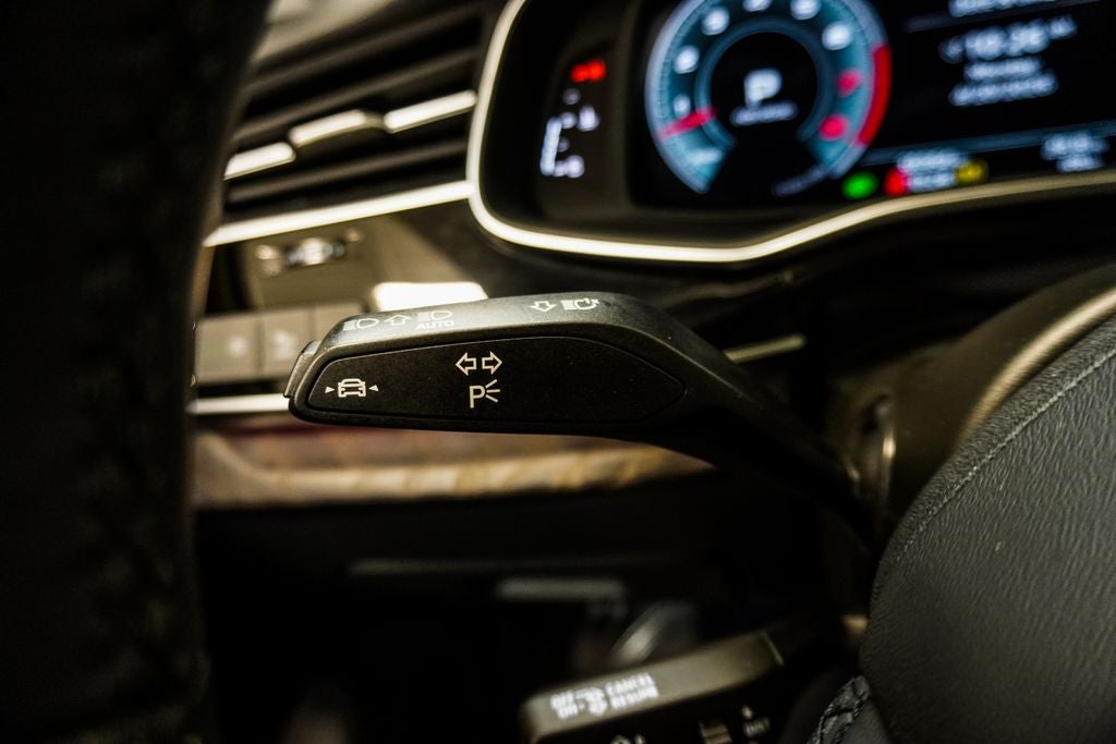 2022 Audi Q8 55 Premium Plus quattro