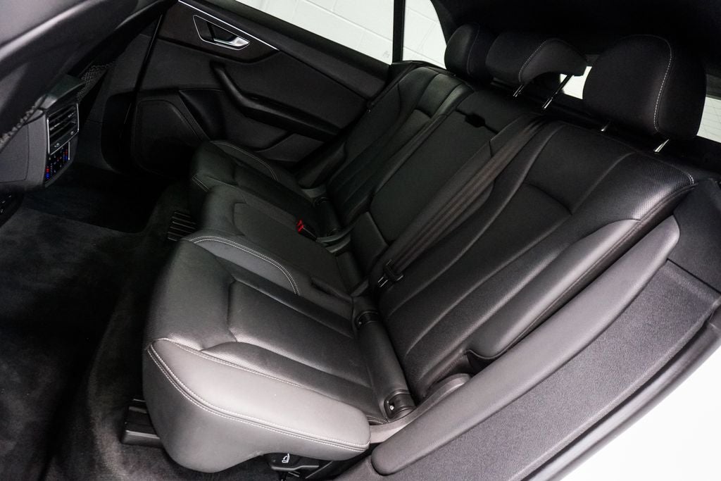 2021 Audi Q8 55 Premium Plus quattro
