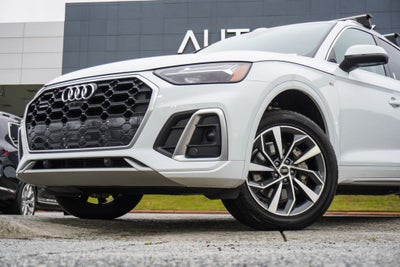 2024 Audi Q5 45 S line Premium quattro
