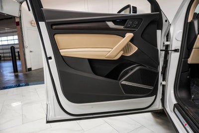 2024 Audi Q5 45 S line Premium quattro