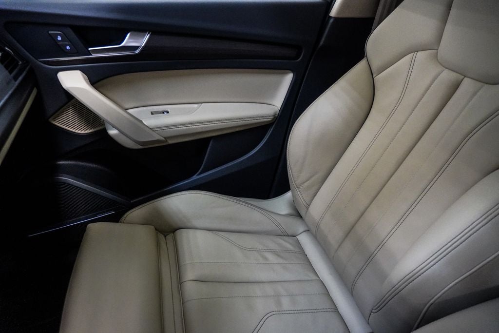 2024 Audi Q5 45 S line Premium quattro