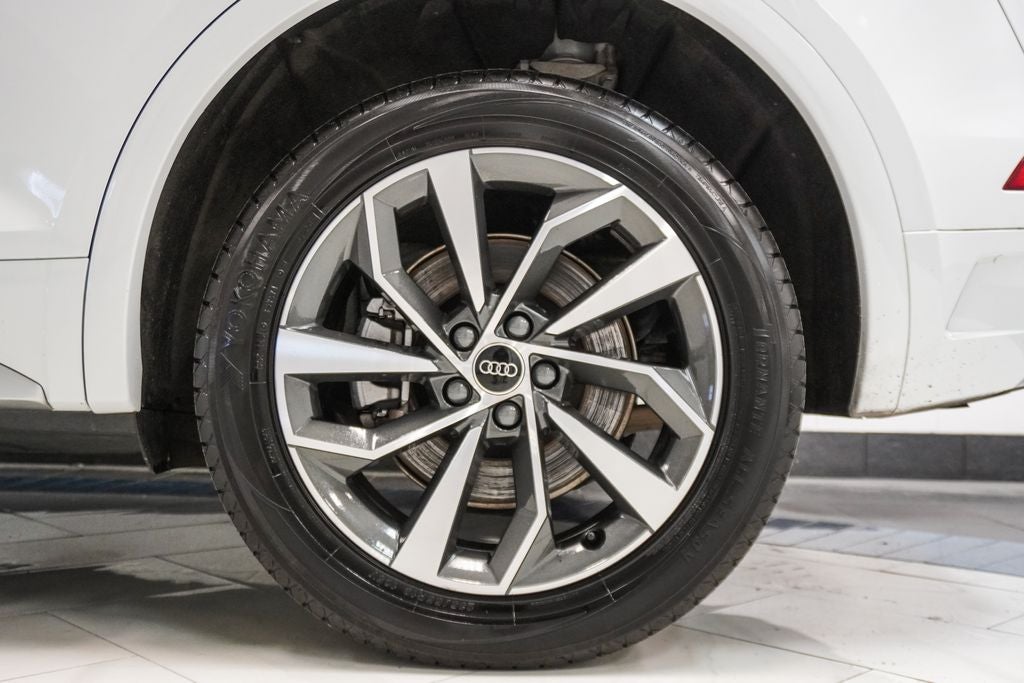 2024 Audi Q5 45 S line Premium quattro