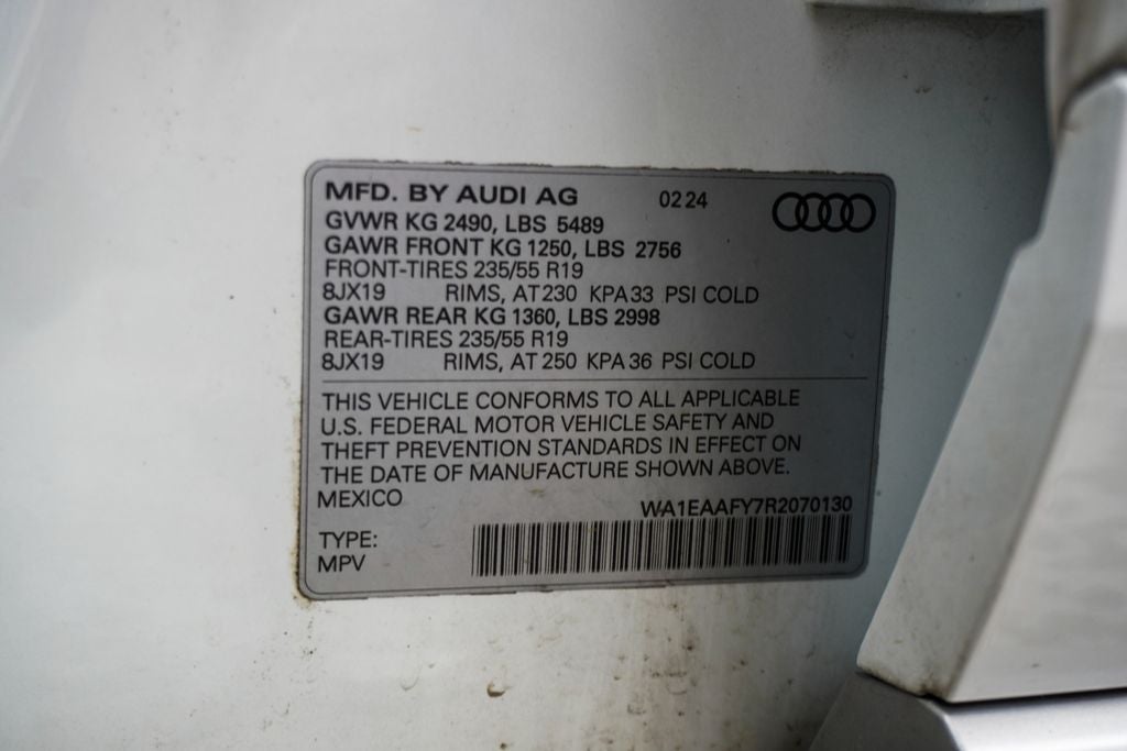 2024 Audi Q5 45 S line Premium quattro